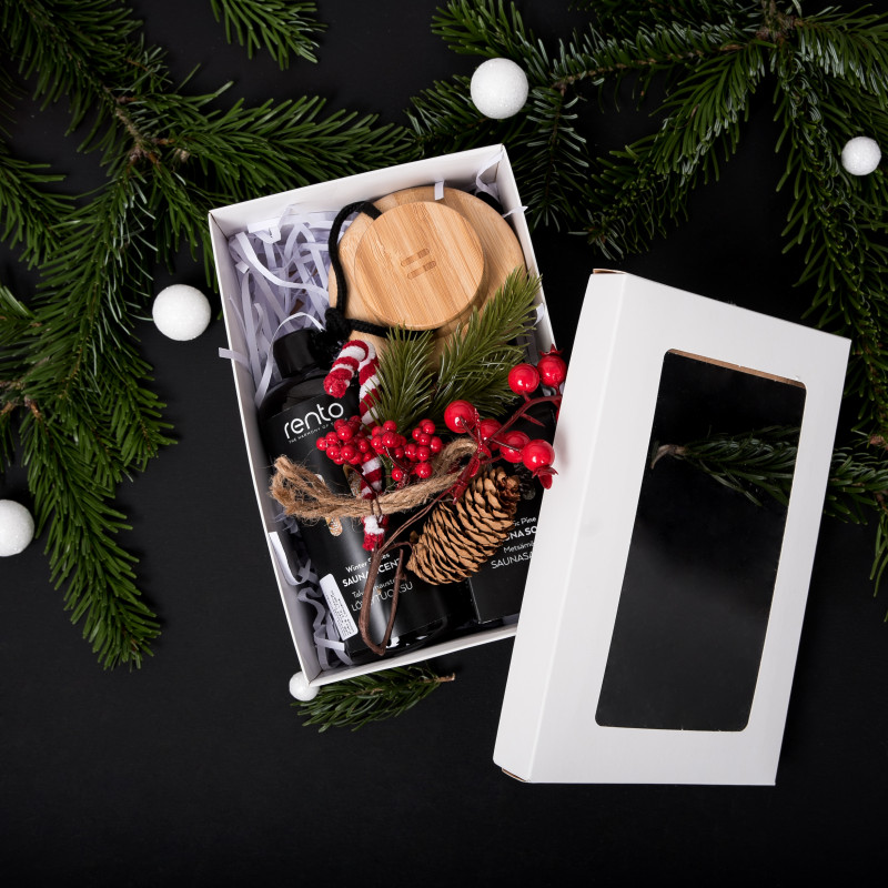 Ajándékszett díszdobozban TÉLI FŰSZEREK. Illat esszencia, testápoló ecset és szappan.