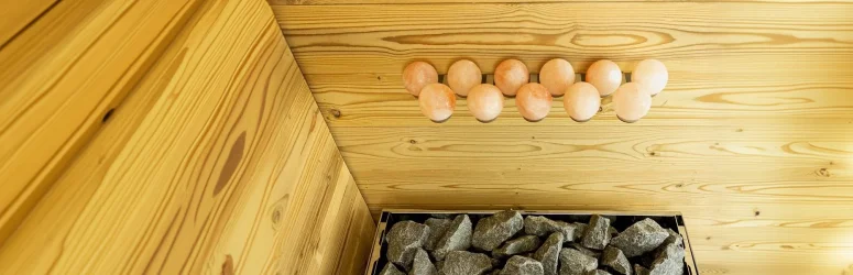 A himalájai só előnyei a szaunában és hogyan kell ott használni