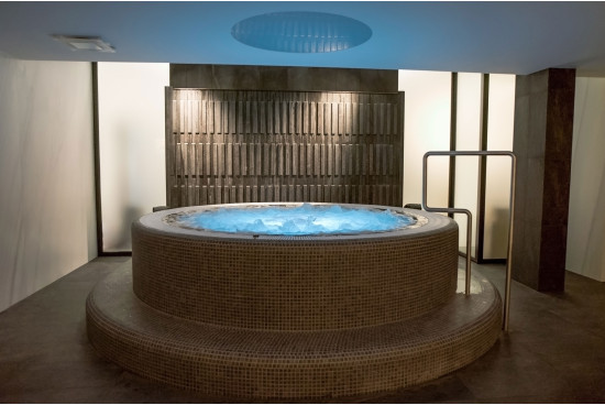 Spa központ EAST ISLAND - SPA központok