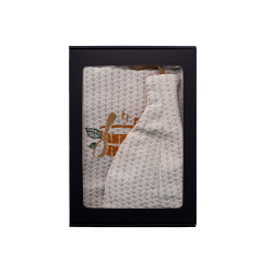 Ajándékszett ajándékdobozban FÉRFIAKNAK. Férfi szaunasapka és kötény - LEN, hímzett 